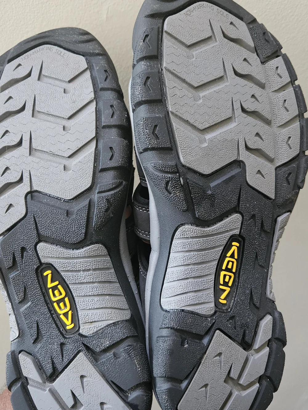 KEEN Grey Newport Outdoor Sandals - Men's  Closed-Toe Hiking Sandals